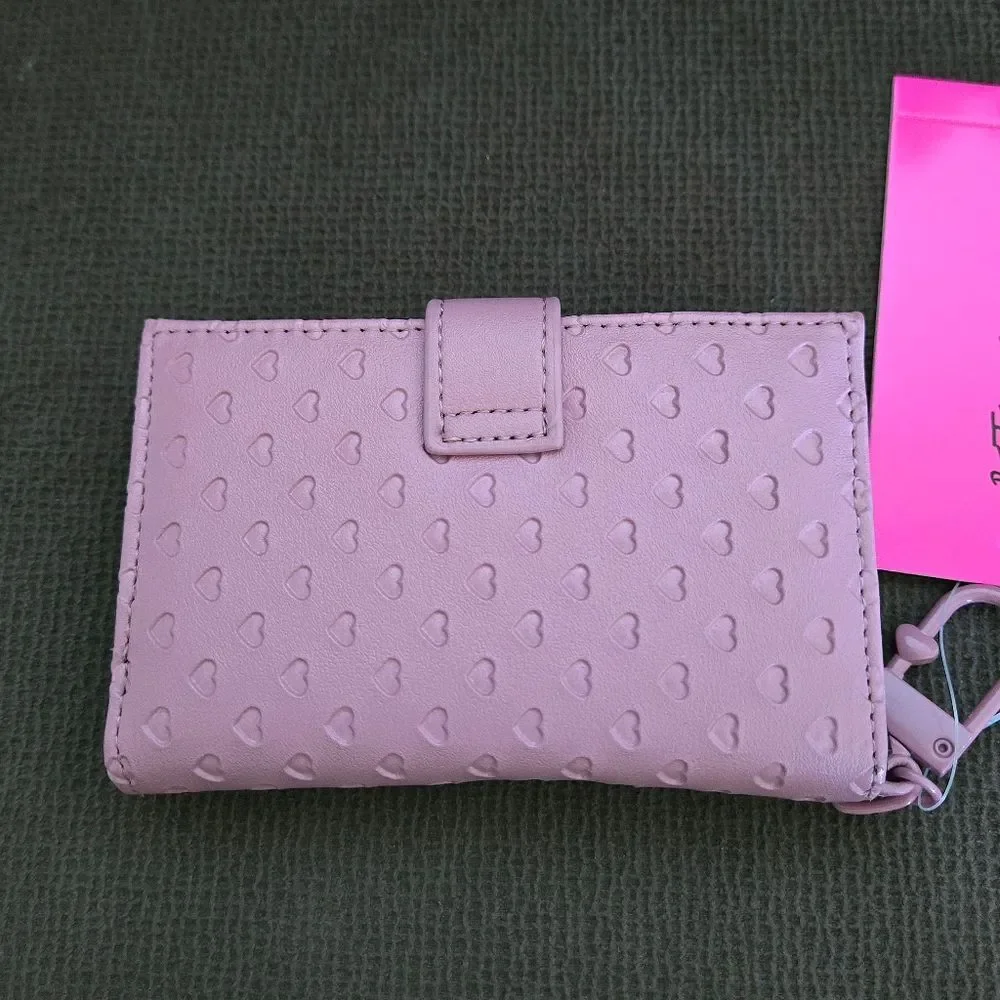 Betsey Johnson 